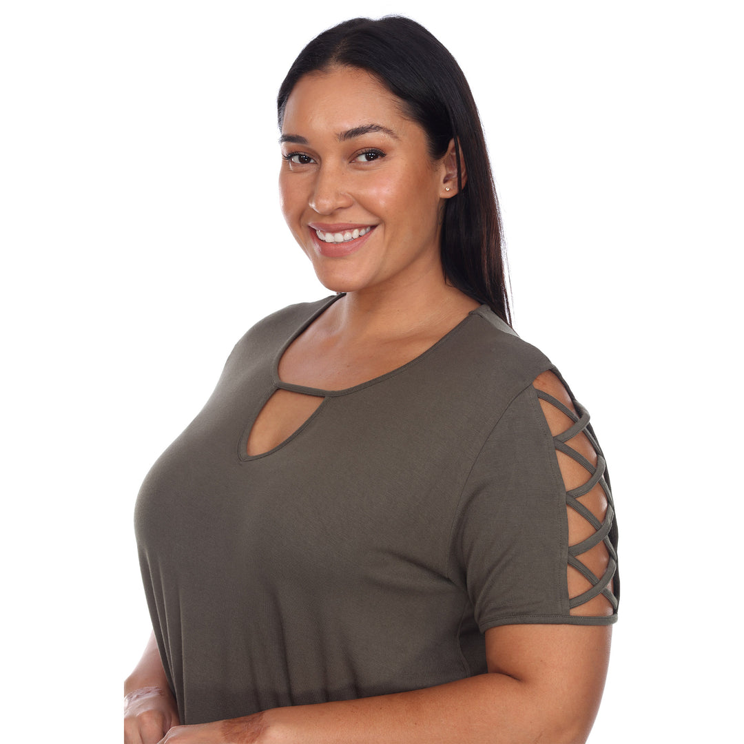 Women's Plus Size Keyhole Neck Cutout Short Sleeve Top