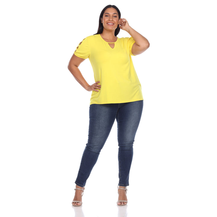 Women's Plus Size Keyhole Neck Cutout Short Sleeve Top