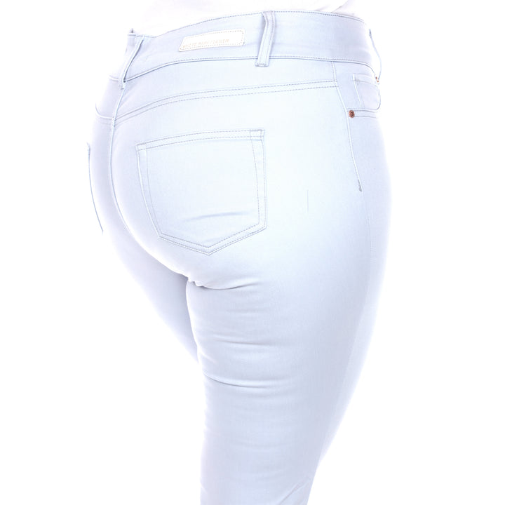 Women's Plus Size Capri Jeans