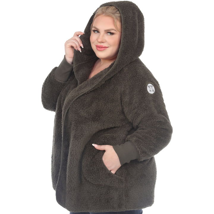 Women's Plus Size Plush Hooded Cardigan with Pockets